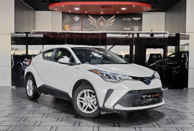 2020 TOYOTA C-HR HYBRID GX | UNDER WARRANTY