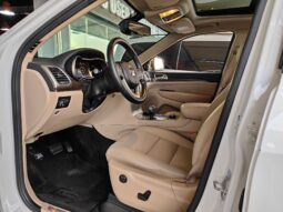 
										2015 JEEP GRAND CHEROKEE LIMITED 4×4 full									