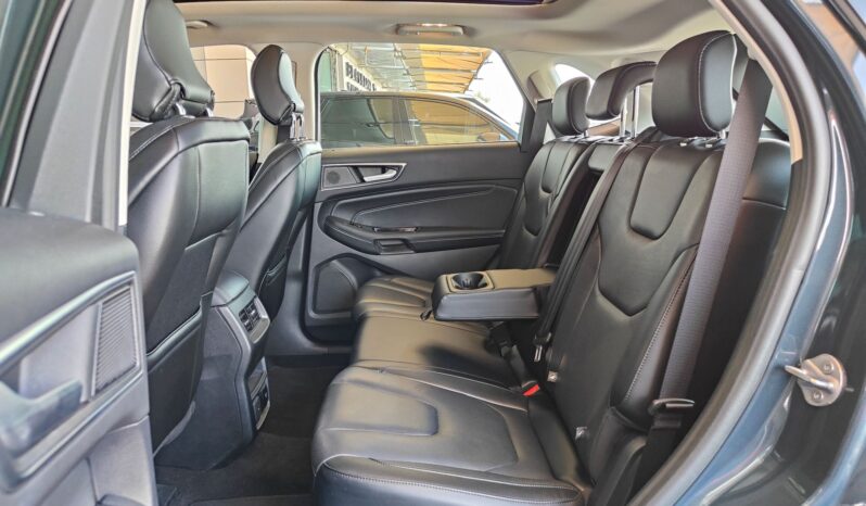 
								2019 FORD EDGE TITANIUM UNDER AGENCY WARRANTY full									