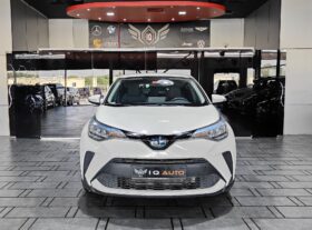 2020 TOYOTA C-HR HYBRID GX | UNDER WARRANTY