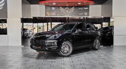 
										2020 PORSCHE CAYENNE full									