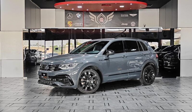 
								2021 TIGUAN R- LINE  BLACK EDITION  AGENCY WARRANTY full									