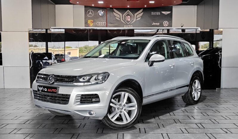 
								2015 VOLKSWAGEN TOUAREG SPORT full									