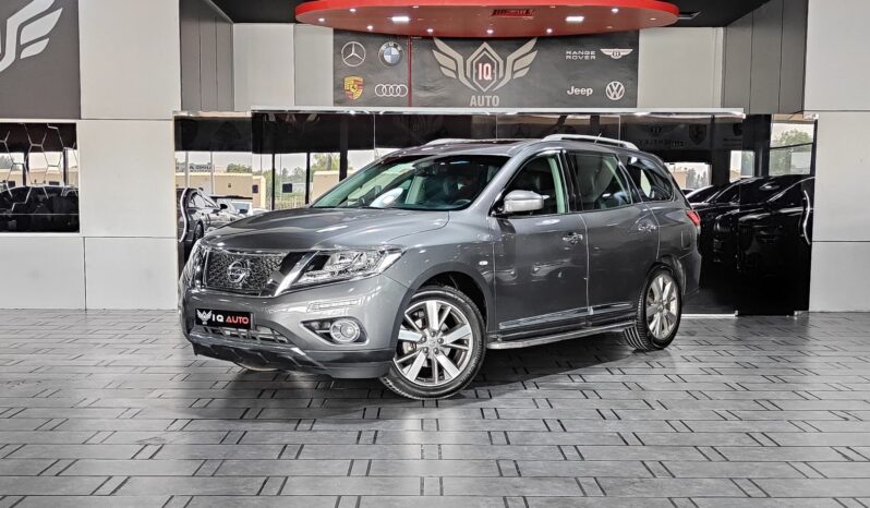 
								2016 NISSAN PATHFINDER SL full									