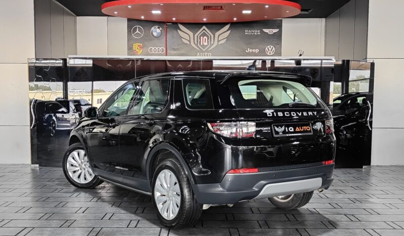 
								2020 DISCOVERY SPORT P200 SE UNDER AGENCY WARRANTY full									