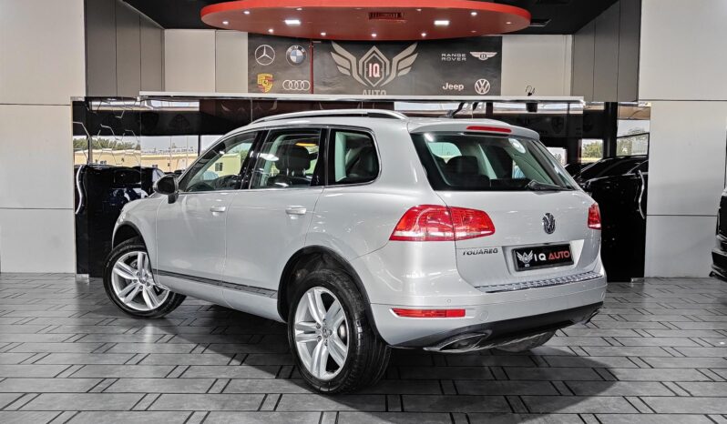 
								2015 VOLKSWAGEN TOUAREG SPORT full									