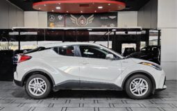 
										2020 TOYOTA C-HR HYBRID GX | UNDER WARRANTY full									