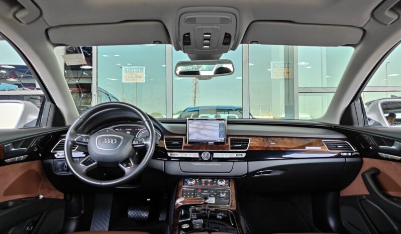 
								2016 AUDI A8L QUATTRO 50 TFSI VIP LOADED full									