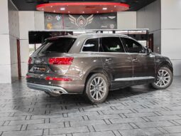 
										2016 AUDI Q7 45 TFSI QUATTRO full									