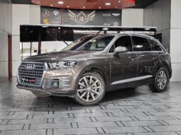 
										2016 AUDI Q7 45 TFSI QUATTRO full									