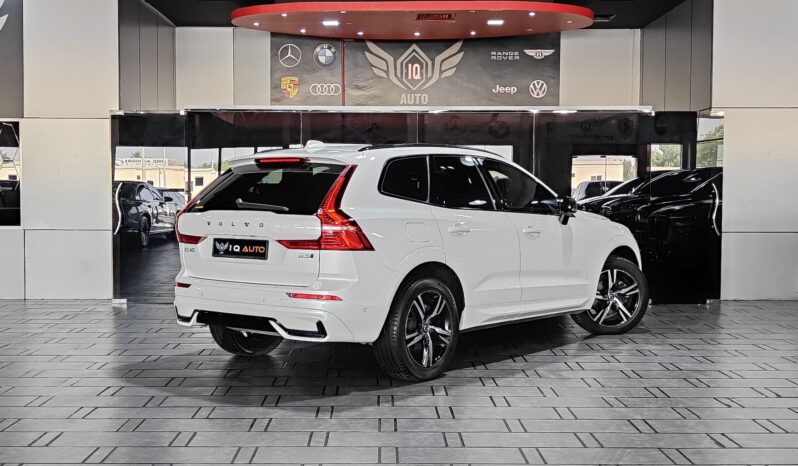 
								2022 VOLVO XC60 R DESIGN B5 | AGENCY WARRANTY | SERVICE CONTRACT full									