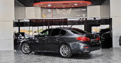 2018 BMW 5 SERIES 520i M-SPORT UNDER WARRANTY