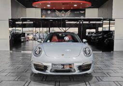 
										2015 PORSCHE 911 CARRERA 4S COUPE FULL PORSCHE  SERVICE HISTORY full									