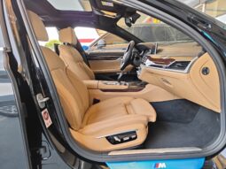 
										2016 BMW 7 SERIES 740Li M-SPORT FULLY LOADED full									