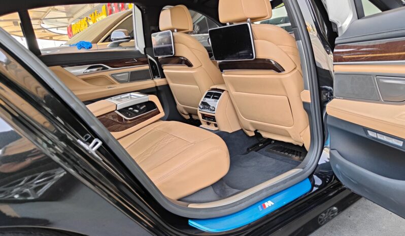 
								2016 BMW 7 SERIES 740Li M-SPORT FULLY LOADED full									