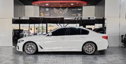 
										2018 BMW  5 SERIES 520I M-SPORT UNDER WARRANTY full									