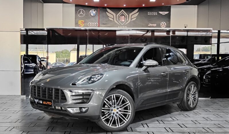 
								2018 PORSCHE MACAN UNDER WARRANTY full									