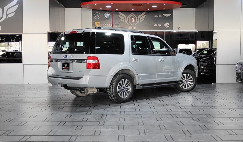 
								2015 FORD EXPEDITION XLT 3.5L FULLY LOADED full									