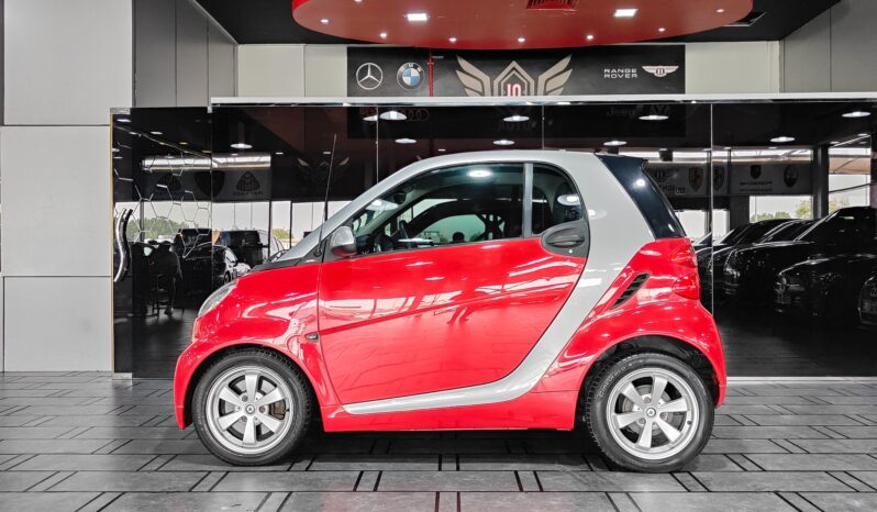 
								2011 MERCEDES SMART FOR TWO full									