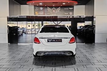 2019 MERCEDES-BENZ C200 AMG KIT  UNDER WARRANTY