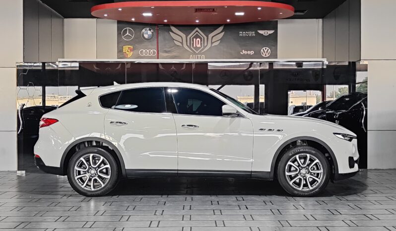 
								2019 MASERATI LEVANTE Q4 | AL TAYER WARRANTY | LOW MILAGE full									