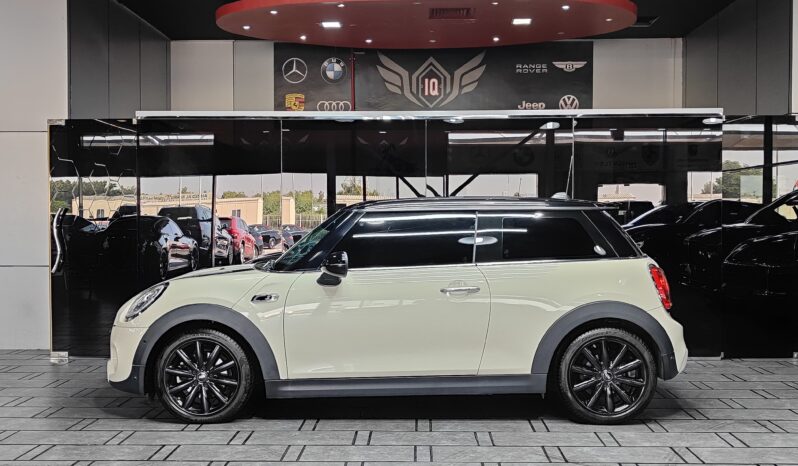 
								2018 MINI COOPER S | UNDER WARRANTY | LOW KM | ORIGINAL PAINT full									