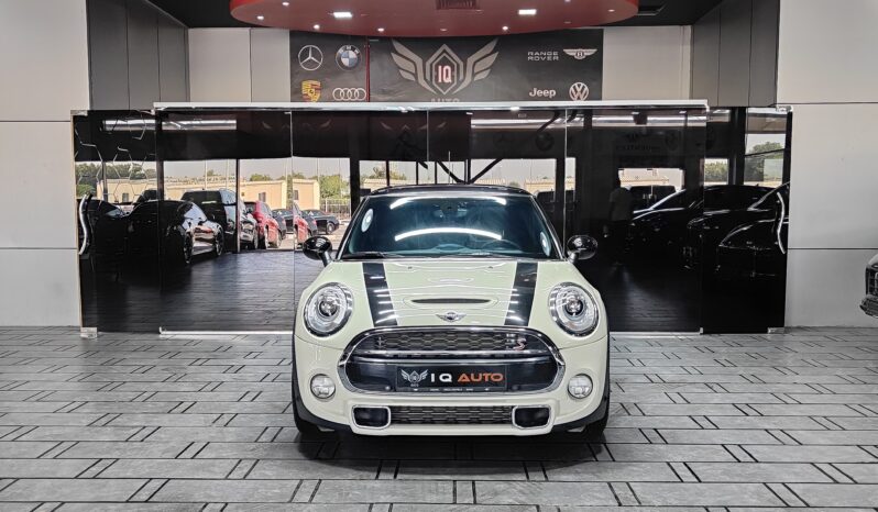 
								2018 MINI COOPER S | UNDER WARRANTY | LOW KM | ORIGINAL PAINT full									