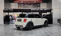 
										2018 MINI COOPER S | UNDER WARRANTY | LOW KM | ORIGINAL PAINT full									