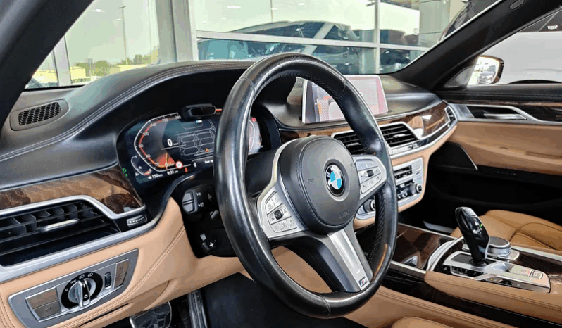 
								AED 2,850 P.M | 2021 BMW 730LI M-SPORT | PREMIUM WARRANTY | FULLY LOADED | ORIGINAL PAINT | GCC full									