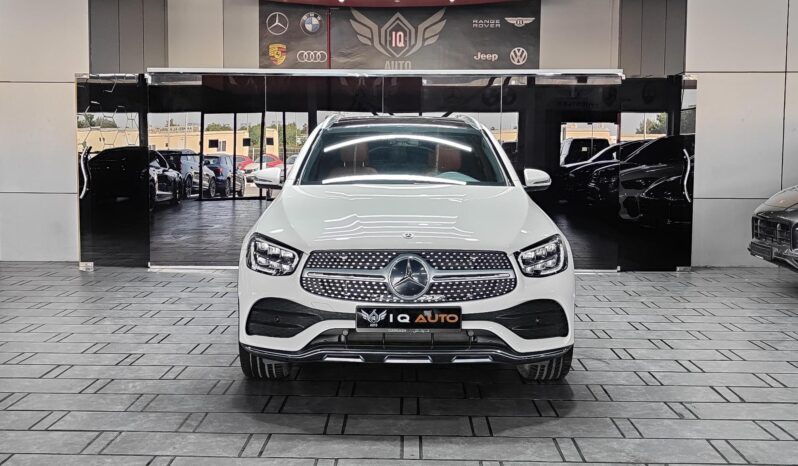 
								2020 MERCEDES-BENZ GLC 200 AMG | GARGASH WARRANTY SERVICE CONTRACT full									