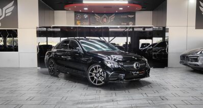 2021 MERCEDES-BENZ C200 AMG | UNDER WARRANTY | ORIGINAL PAINT