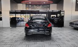 
										2021 MERCEDES-BENZ C200 AMG | UNDER WARRANTY | ORIGINAL PAINT full									