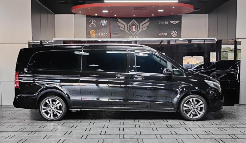 
								2018 MERCEDES-BENZ V250 | UNDER WARRANTY | 8 VIP SEATS full									