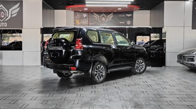 2022 LAND CRUISER PRADO GXR 4.0L | UNDER AGENCY WARRANTY | SUNROOF