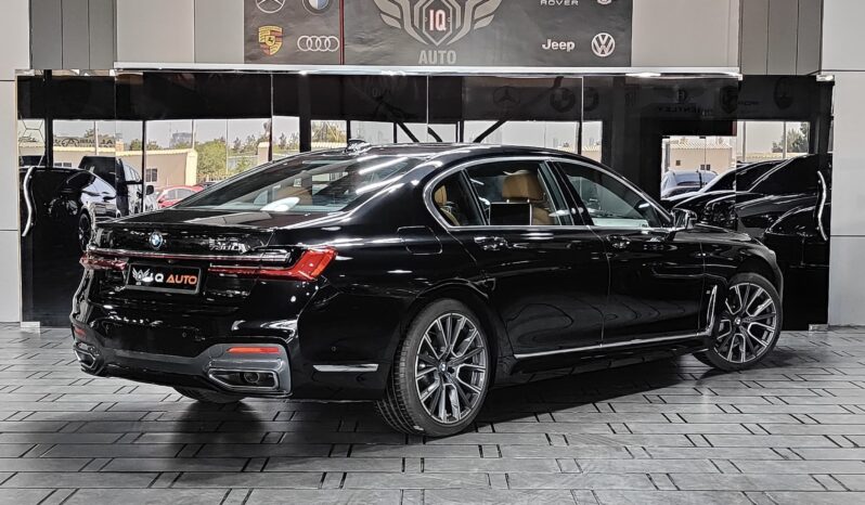 
								AED 3,050 P.M | 2021 BMW 730LI M-SPORT | PREMIUM WARRANTY | FULLY LOADED | GCC || AED 193,000 full									