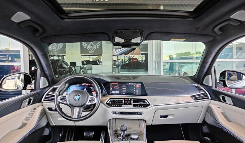 
								AED 3,250 P.M | 2020 BMW X7 XDRIVE 50I M-SPORT | UNDER WARRANTY | V8 4.4L | PILOT SEATS | GCC full									