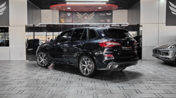 2019 BMW X5 M-SPORT | UNDER WARRANTY | FULL PANORAMIC VIEW | VENTILATED SEATS