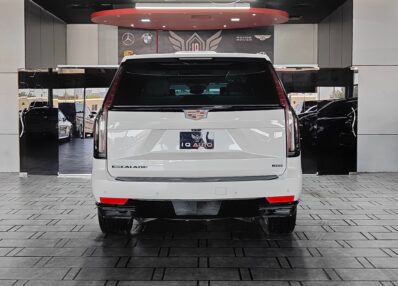 AED 4,500 P.M | Cadillac Escalade Sport Platinum 600 | Black Edition | Under Warranty | GCC