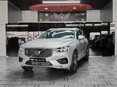 AED 950 P.M | 2019 VOLVO XC60 T6 R-DESIGN | UNDER WARRANTY | FULL PANORAMIC VIEW | GCC