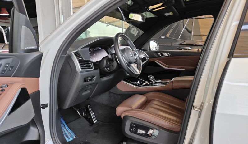 
								AED 2,990 P.M | 2022 BMW X5 40i M-Sport | Fully Loaded | Under Warranty | GCC full									