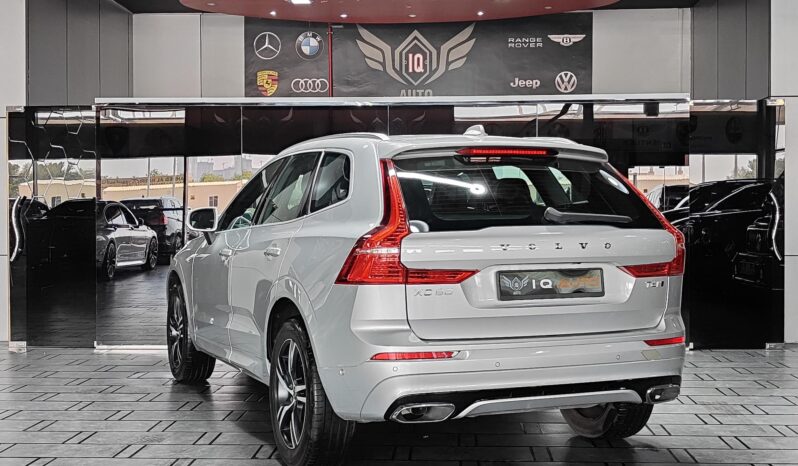 
								AED 950 P.M | 2019 VOLVO XC60 T6 R-DESIGN | UNDER WARRANTY | FULL PANORAMIC VIEW | GCC full									