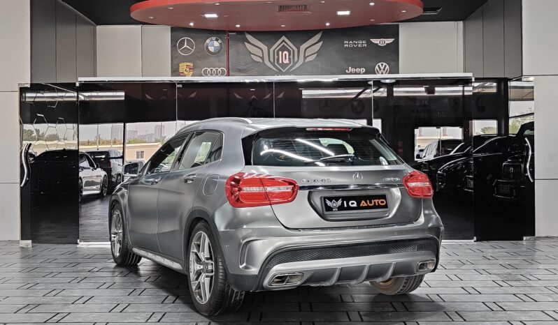 
								2015 Mercedes Benz GLA 45 AMG full									