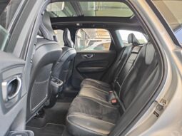 
										AED 950 P.M | 2019 VOLVO XC60 T6 R-DESIGN | UNDER WARRANTY | FULL PANORAMIC VIEW | GCC full									