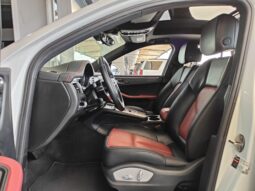 
										AED 1,250 P.M | 2018 Porsche Macan | Under Warranty | GCC full									