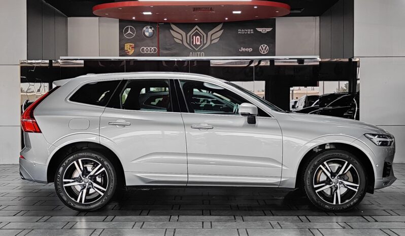 
								AED 950 P.M | 2019 VOLVO XC60 T6 R-DESIGN | UNDER WARRANTY | FULL PANORAMIC VIEW | GCC full									