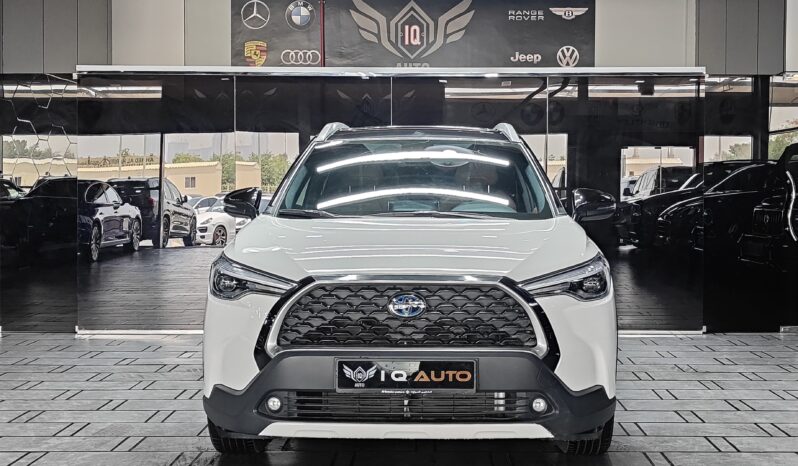 
								2023 Toyota Corolla Cross | Hybrid | Under Warranty | GCC | full									