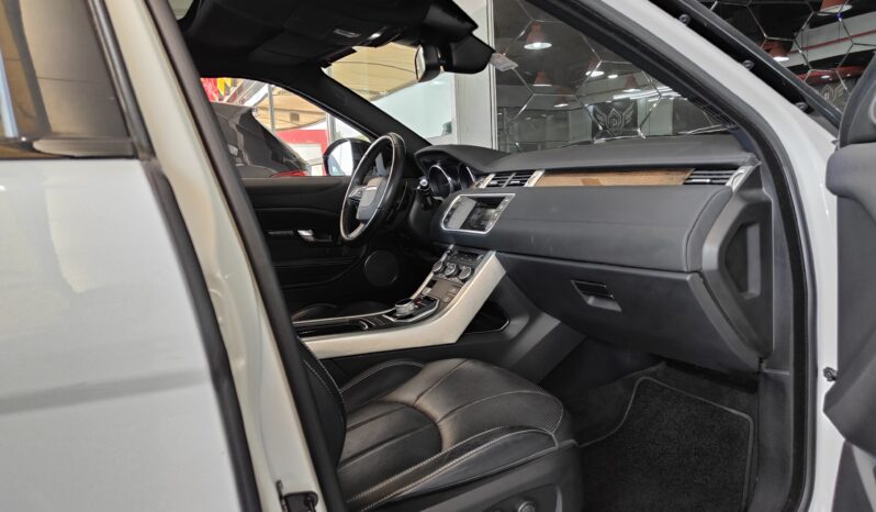 
								AED 1,500 P.M | 2016 Range Rover Evoque | Under Warranty | FULL | GCC full									