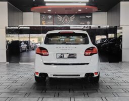 
										2013 Porsche Cayenne GTS | Full Service History | GCC full									