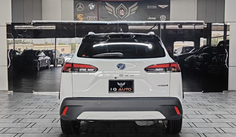 
								2023 Toyota Corolla Cross | Hybrid | Under Warranty | GCC | full									