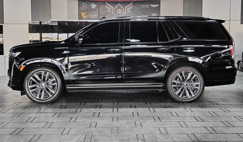 
								AED 4,750 P.M | Cadillac Escalade Sport Platinum 600 | Under Warranty | GCC full									